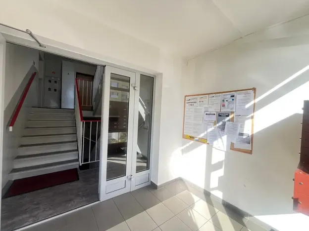 Pronájem bytu 3+1, Praha - Kobylisy, Chotovická, 84 m2