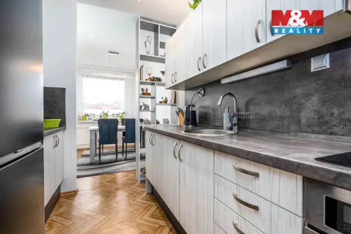 Prodej bytu 4+1, Praha - Černý Most, Vybíralova, 97 m2