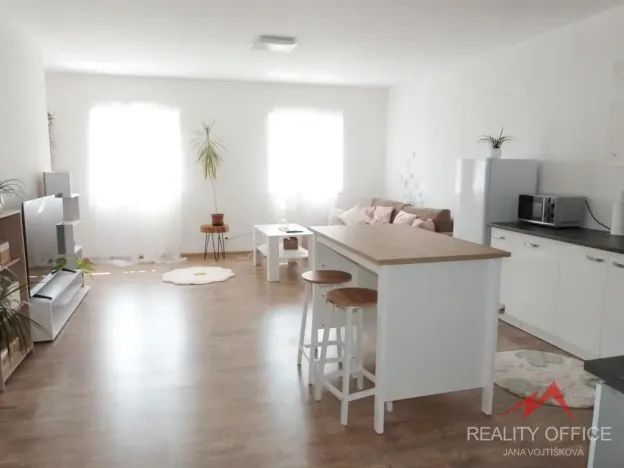 Pronájem bytu 1+1, Děčín - Děčín XXI-Horní Oldřichov, Alešova, 56 m2