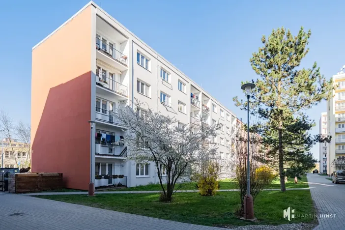 Prodej bytu 1+1, Odolena Voda, Komenského, 35 m2