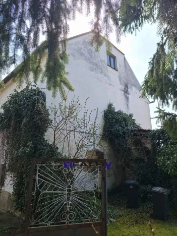 Prodej rodinného domu, Vroutek, Podbořanská, 200 m2