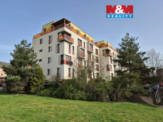 Pronájem bytu 2+kk, Beroun - Beroun-Město, Nad Paloučkem, 56 m2