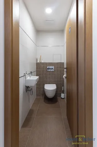 Pronájem bytu 3+kk, Praha - Holešovice, V háji, 74 m2