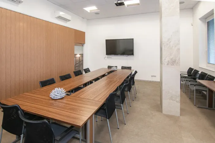 Pronájem kanceláře, Praha - Horní Počernice, Plkovská, 112 m2