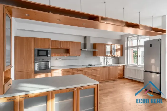 Pronájem bytu 4+kk, Praha - Libeň, Na rozcestí, 128 m2