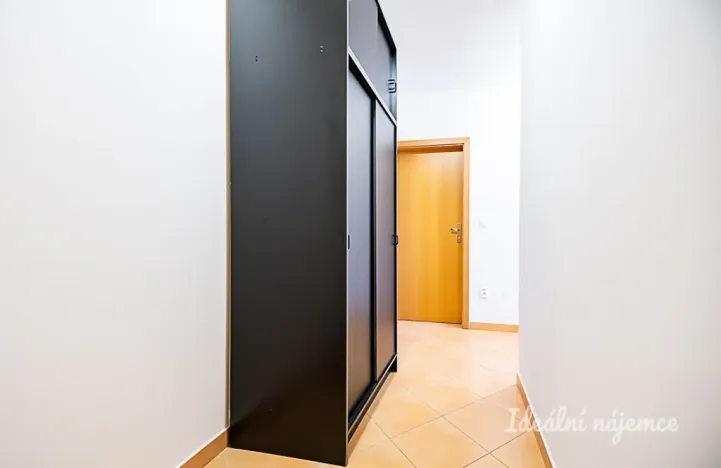 Pronájem bytu 2+kk, Praha - Libeň, Kovanecká, 53 m2