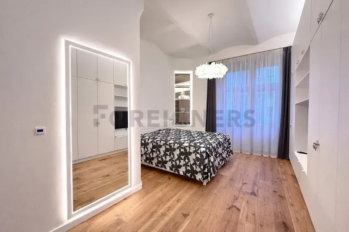 Pronájem bytu 2+1, Praha - Smíchov, Dienzenhoferovy sady, 84 m2