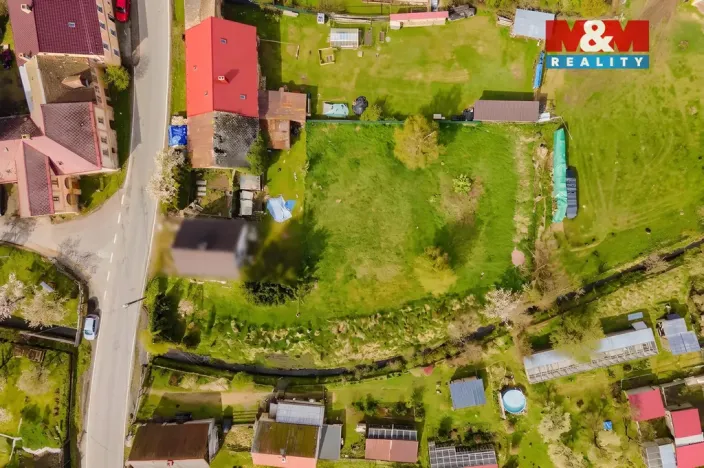 Prodej pozemku pro bydlení, Chodová Planá - Michalovy Hory, 1740 m2