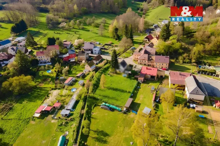 Prodej pozemku pro bydlení, Chodová Planá - Michalovy Hory, 1740 m2