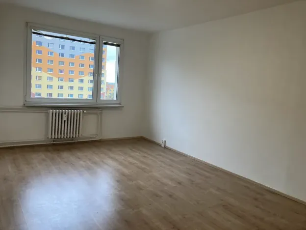 Pronájem bytu 2+1, Chomutov, Holešická, 62 m2