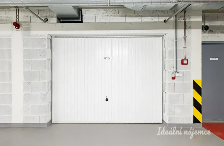 Pronájem bytu 2+kk, Praha - Vysočany, Poděbradská, 50 m2