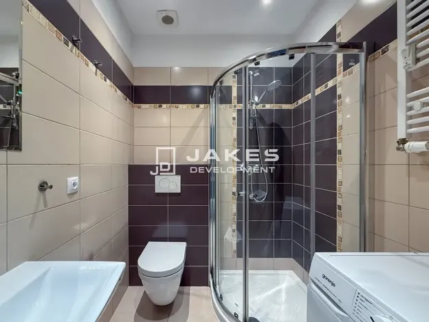 Pronájem bytu 1+kk, Praha - Libeň, Pod Labuťkou, 30 m2