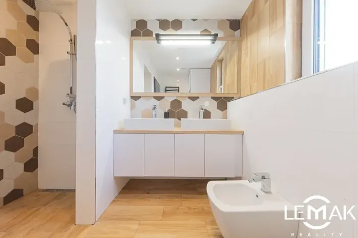 Pronájem rodinného domu, Olomouc, Mačákova, 173 m2