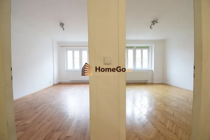 Pronájem bytu 2+1, Praha - Nusle, U gymnázia, 64 m2