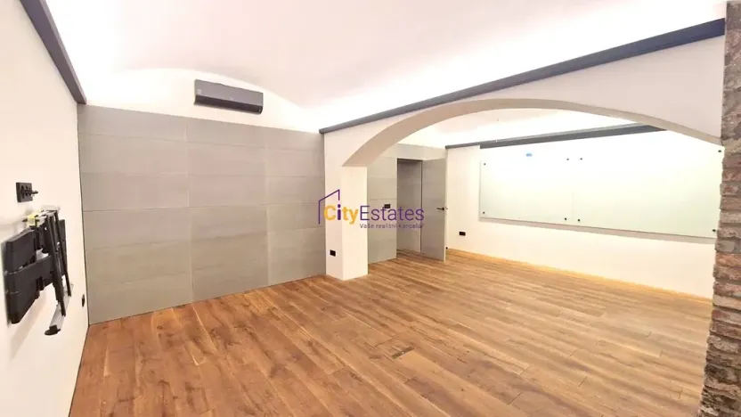 Prodej bytu 2+1, Praha - Smíchov, Janáčkovo nábřeží, 85 m2