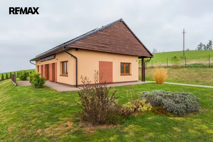 Prodej rodinného domu, Soběhrdy, 112 m2