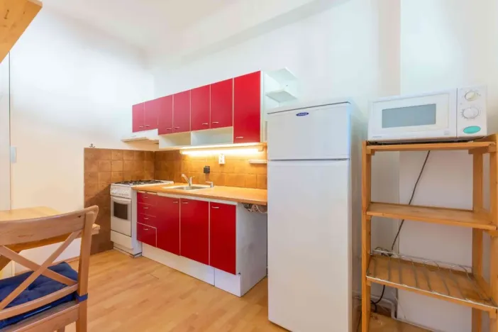 Pronájem bytu 2+kk, Praha - Holešovice, Osadní, 53 m2