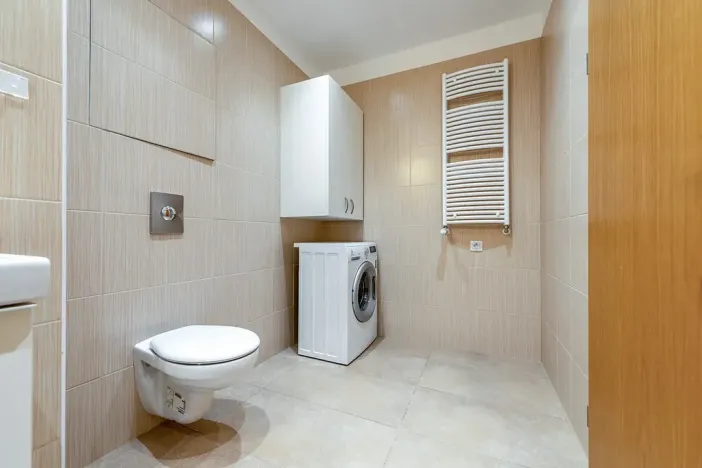 Pronájem bytu 1+kk, Praha - Vinohrady, Korunní, 47 m2