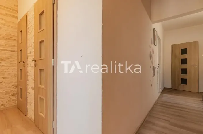 Pronájem bytu 3+1, Kopřivnice, 17. listopadu, 66 m2