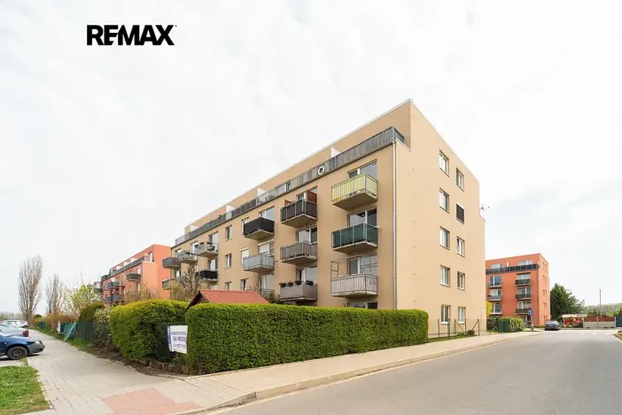 Pronájem bytu 1+kk, Hostivice, Ječná, 42 m2