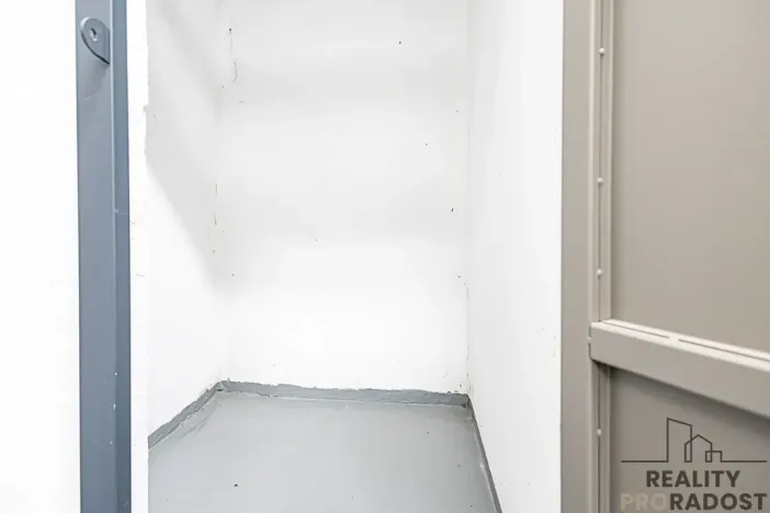 Prodej bytu 3+1, Praha, Hvozdíková, 74 m2