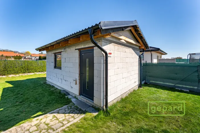 Prodej rodinného domu, Krakovany, 90 m2