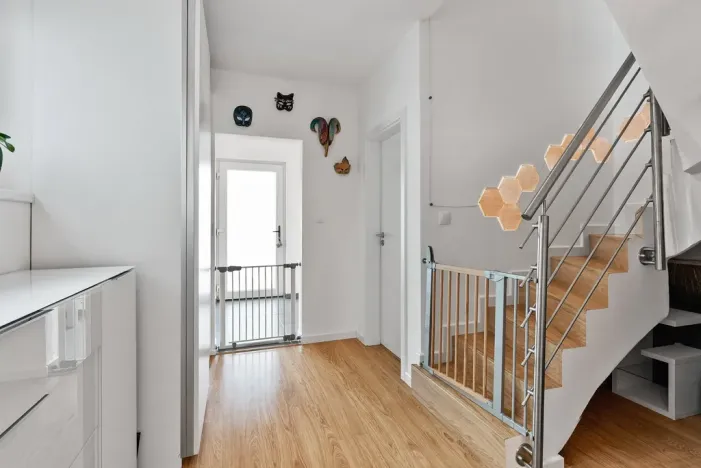 Prodej rodinného domu, Praha - Hostavice, U Hostavického potoka, 92 m2