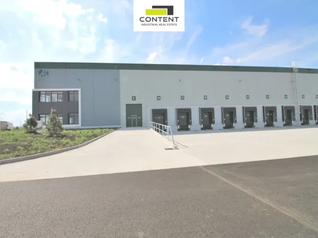 Pronájem výrobních prostor, Syrovice, 5872 m2