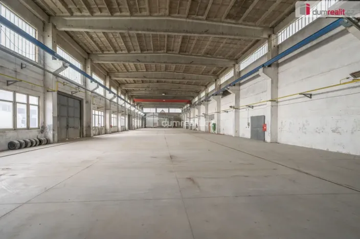 Prodej výrobních prostor, Veselí nad Lužnicí, Svinenská, 2752 m2