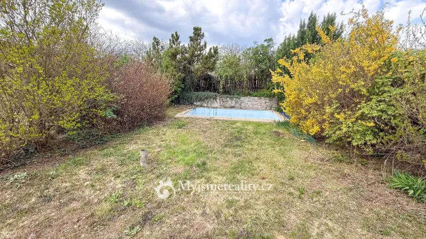 Prodej zahrady, Šatov, 875 m2