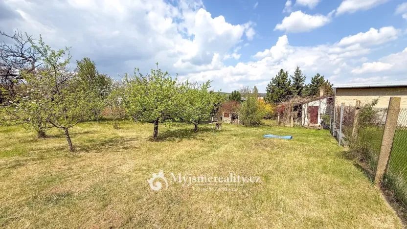 Prodej zahrady, Šatov, 875 m2