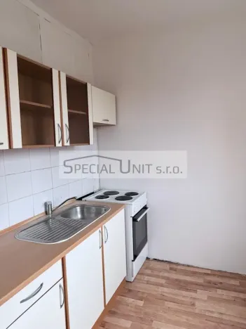 Prodej bytu 2+1, Chomutov, Beethovenova, 48 m2