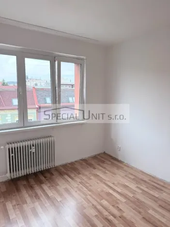 Prodej bytu 2+1, Chomutov, Beethovenova, 48 m2