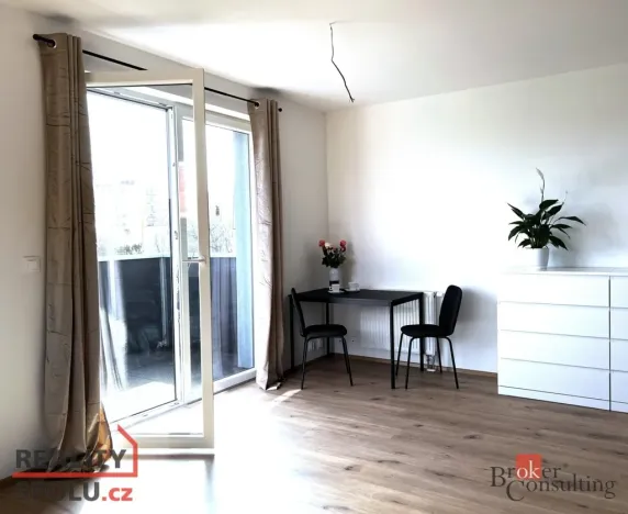 Pronájem bytu 1+kk, Heřmanova Huť - Vlkýš, U Pondu, 35 m2