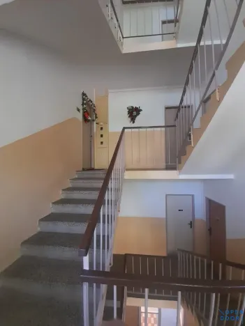 Pronájem bytu 1+1, Habartov, Karla Čapka, 36 m2