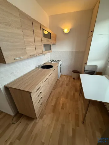 Pronájem bytu 2+1, Habartov, Karla Čapka, 57 m2