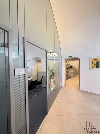 Pronájem kanceláře, Olomouc, Dolní náměstí, 204 m2