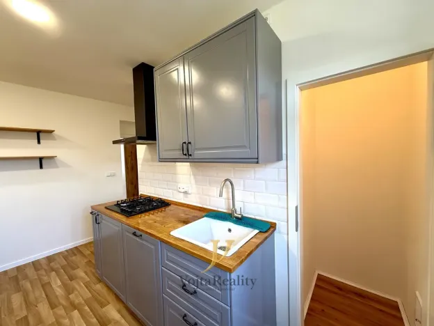 Pronájem bytu 3+1, Olomouc, Ladova, 86 m2