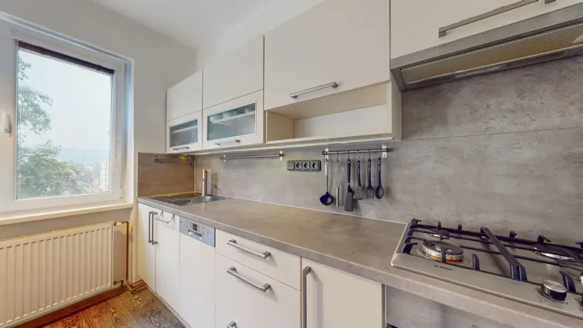 Prodej bytu 3+1, Ústí nad Labem - Bukov, Kosmova, 77 m2