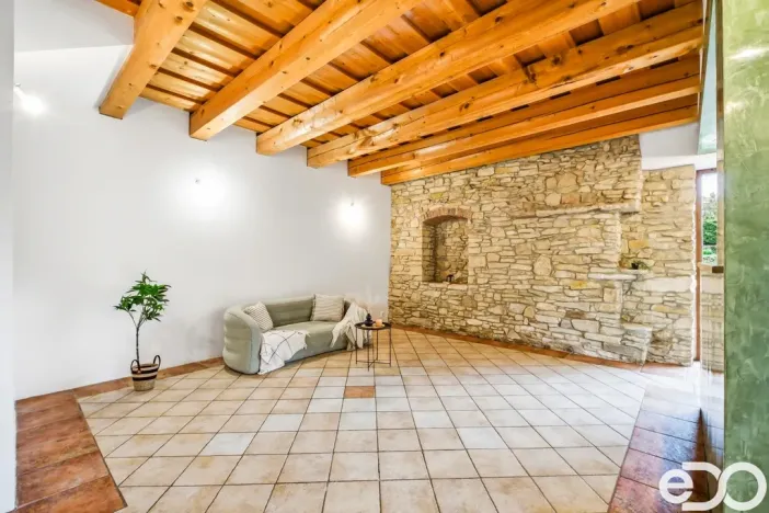 Prodej rodinného domu, Dolní Beřkovice - Vliněves, 400 m2