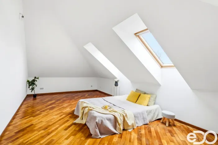 Prodej rodinného domu, Dolní Beřkovice - Vliněves, 400 m2