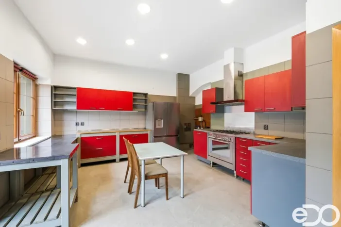 Prodej rodinného domu, Dolní Beřkovice - Vliněves, 400 m2