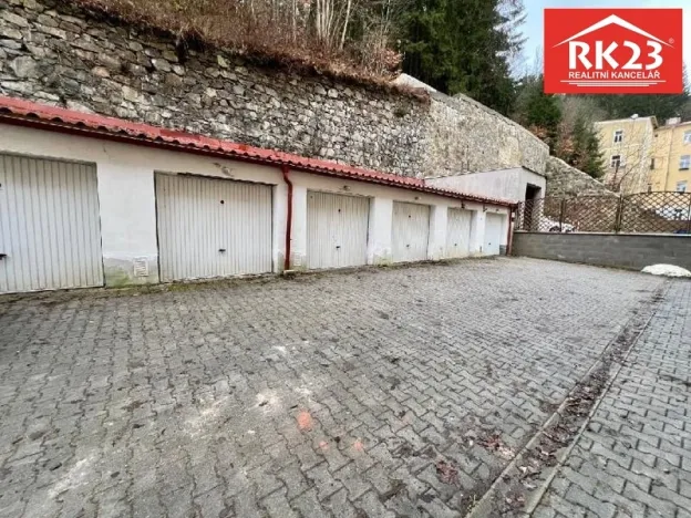 Pronájem garáže, Mariánské Lázně, Třebízského, 18 m2