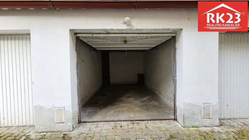 Pronájem garáže, Mariánské Lázně, Třebízského, 18 m2