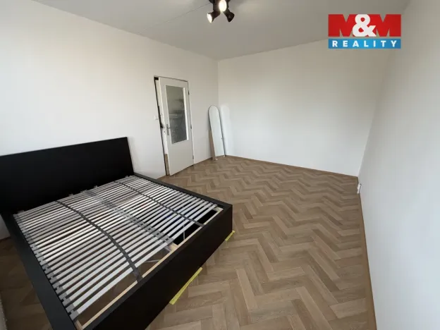 Pronájem bytu 1+1, Louny, Kpt. Nálepky, 36 m2