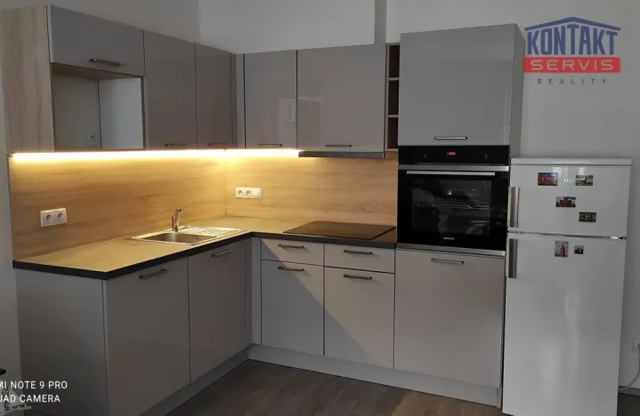 Pronájem bytu 2+kk, České Budějovice - České Budějovice 6, 57 m2