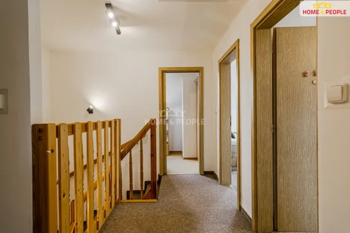 Prodej rodinného domu, Stanovice, 200 m2