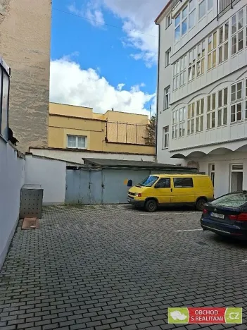 Prodej komerční, Praha, Turnovská, 113 m2