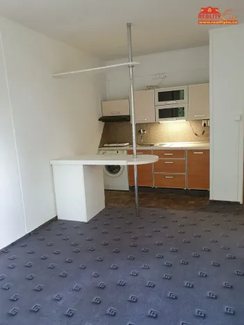 Pronájem bytu 1+kk, Trutnov - Střední Předměstí, Slévárenská, 29 m2