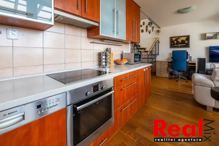 Prodej bytu 3+kk, Praha - Chodov, Starochodovská, 92 m2